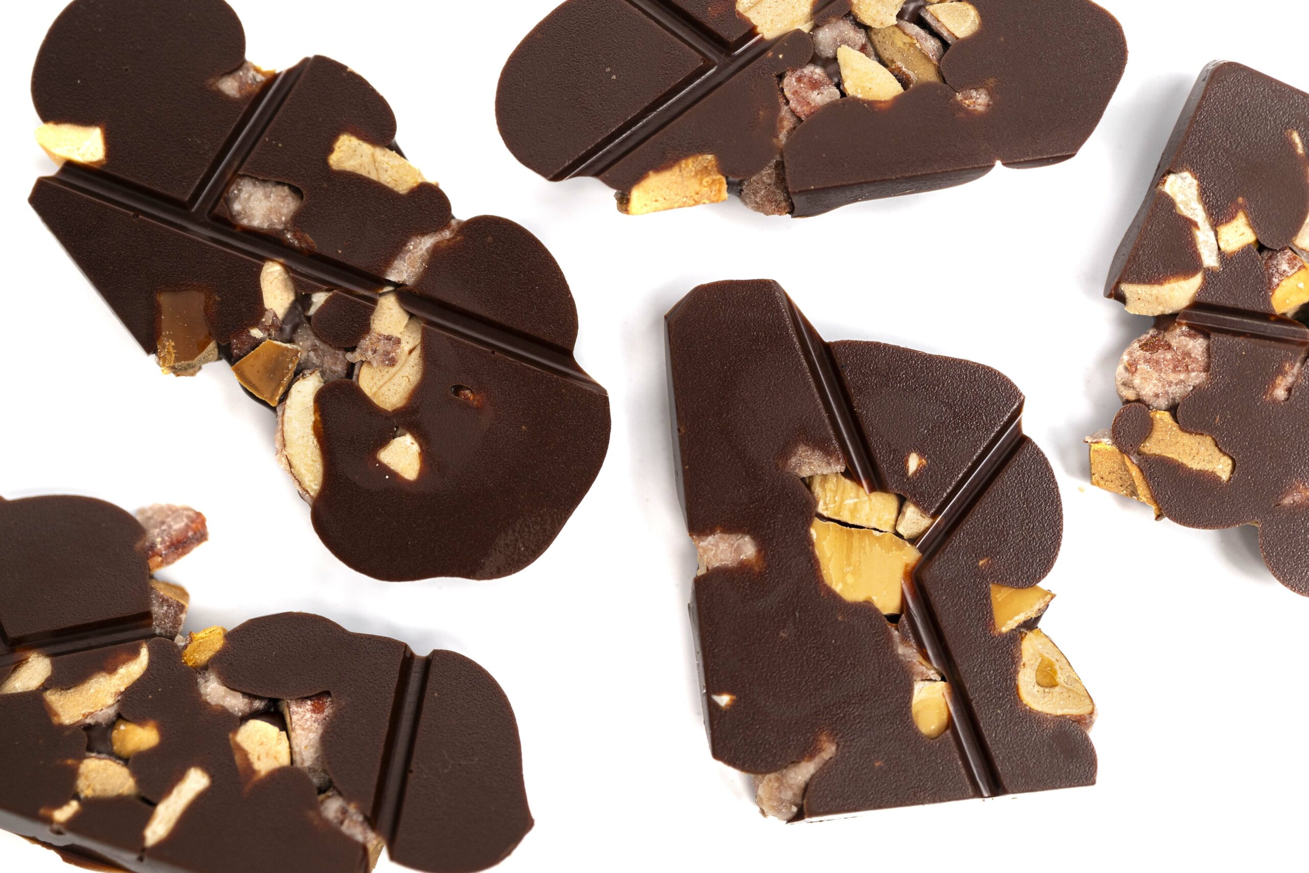 Sachet éclats de mendiants - amandes et chocolat noir – Image 2